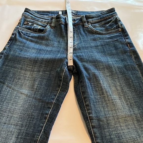 Kut From The Kloth Catherine Crop Straight Leg Mid Rise Size 2 - Picture 6 of 16